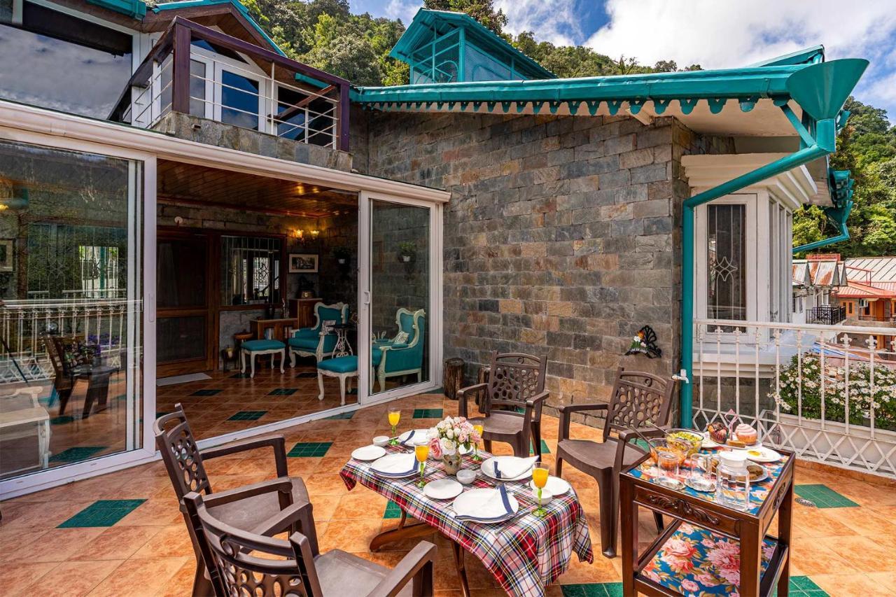 Stayvista At Aloe With Comp Breakfast, Indoor & Outdoor Games Villa